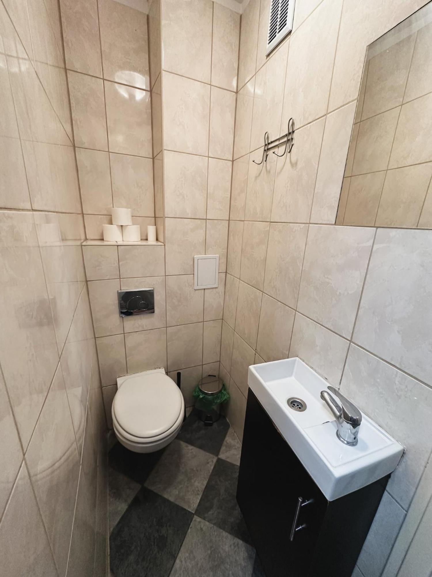 Kwadrat B&B Spiechowicza Rzeszów Exteriör bild